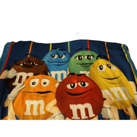 M&MS Plush Blanket - Picture 2 of 7